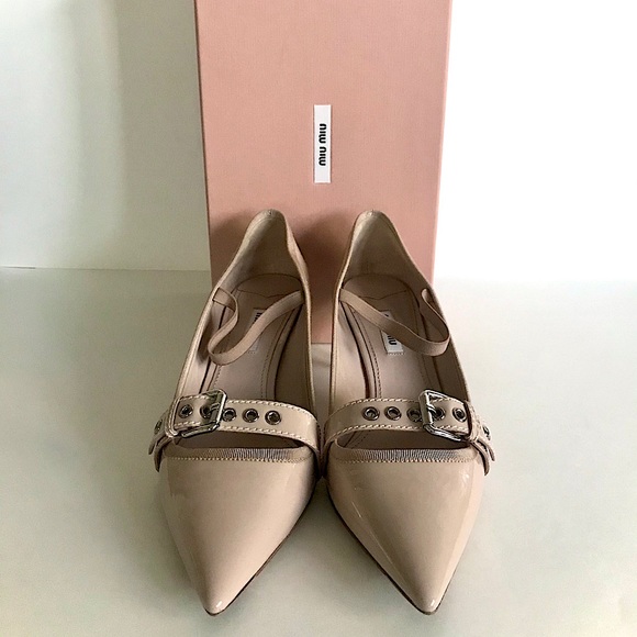 Miu Miu Buckle Kitten pump - Picture 3 of 10